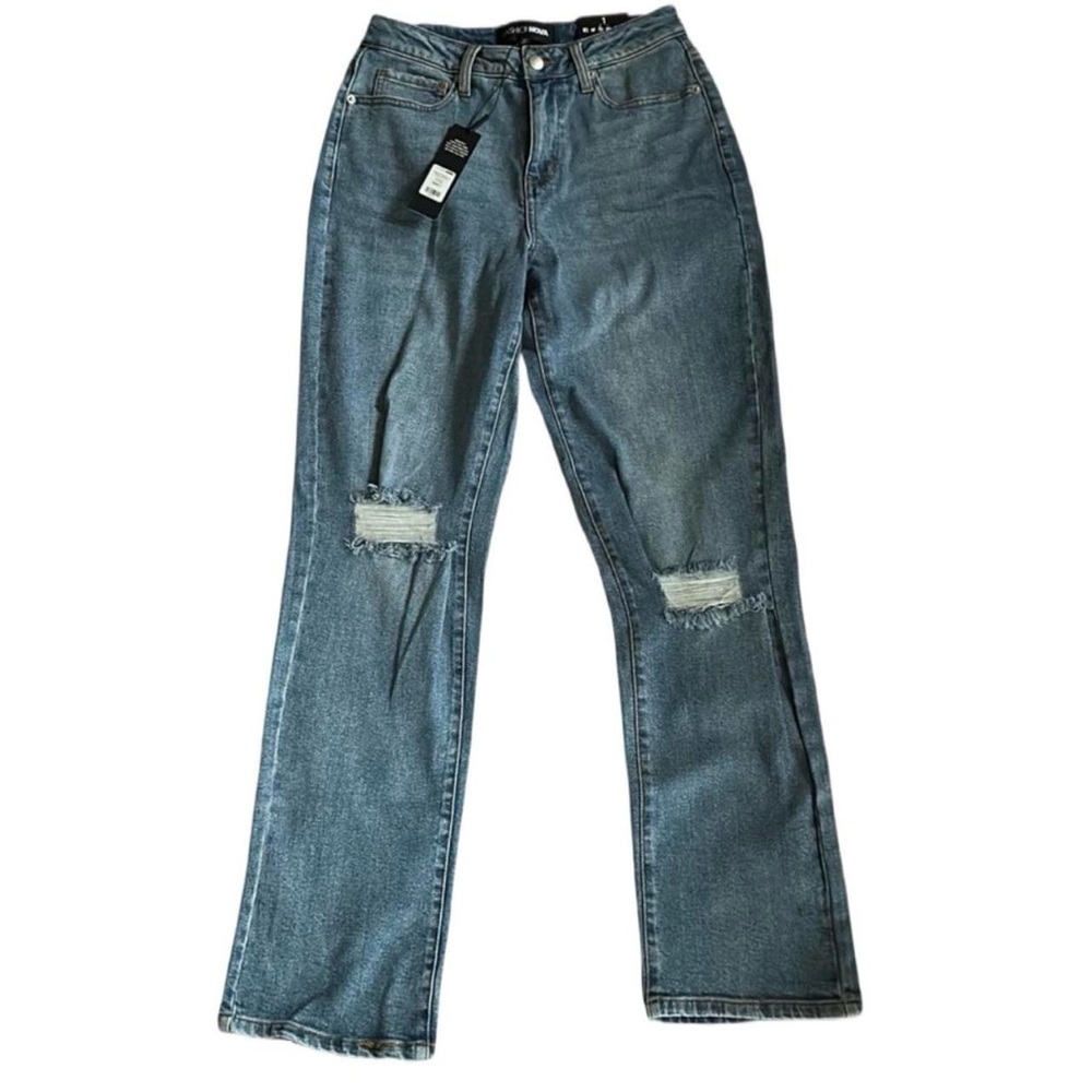 Fashion Nova: Always The Hero 90's Straight Leg Jeans